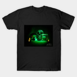 Lydia Deetz Betelgeuse Funko Pop T-Shirt